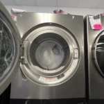 LG Single Unit Front Load LG WashTower? with Center Control? 4.5 cu. ft. Washer and 7.4 cu. ft. Electric Dryer - Image 3