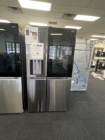 23 cu. Ft. Side-By-Side Counter-Depth InstaView® Refrigerator with Craft Ice™ - Image 2