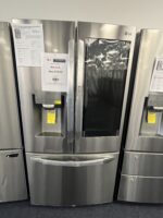 30 cu. ft. Smart wi-fi Enabled InstaView Door-in-Door Refrigerator with Craft Ice Maker - Image 2