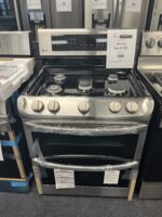 6.9 cu. ft. Gas Double Oven Range with ProBake Convection and EasyClean - Image 2