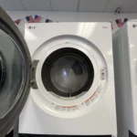 Single Unit Front Load LG WashTower with Center Control 4.5 cu. ft. Washer and 7.4 cu. ft. Electric Dryer - Image 2